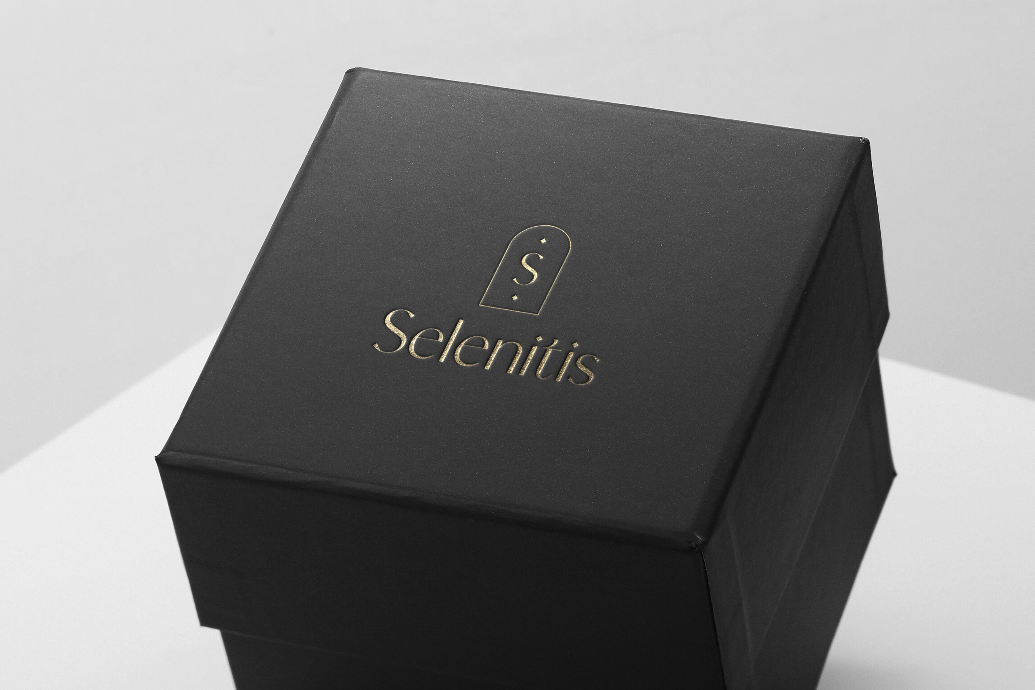 Media 1 of Selenitis